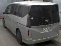 Nissan SERENA лот № 6099 оценка 4  с аукциона в Японии 1