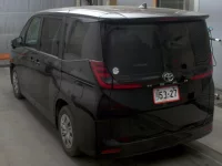 Toyota NOAH лот № 6103 оценка R  с аукциона в Японии 1