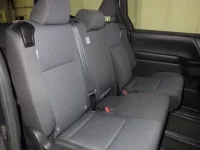 Toyota NOAH лот № 6103 оценка R  с аукциона в Японии 7