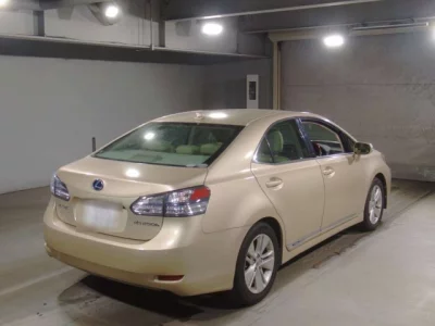 Lexus HS