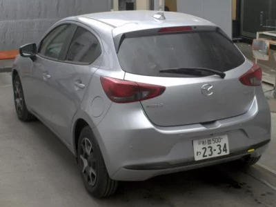 Mazda MAZDA2