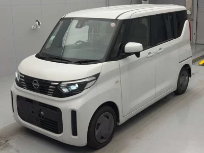 Nissan ROOX  с аукциона в Японии