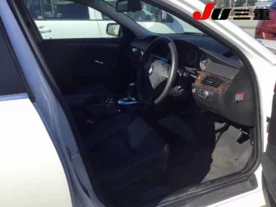 BMW 5-Series  с аукциона в Японии