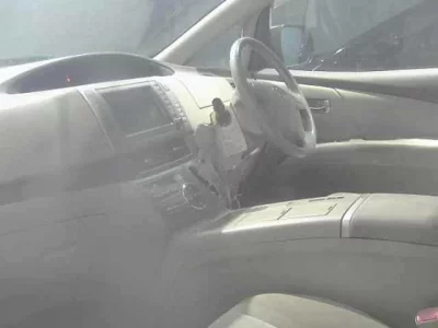 Toyota ESTIMA HYBRID