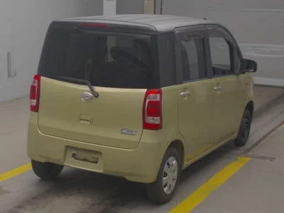 Daihatsu TANTO EXE