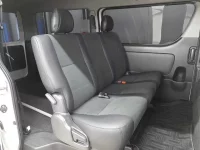 Toyota HIACE VAN лот № 30292 оценка 3.5  с аукциона в Японии 9