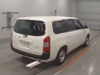 Toyota PROBOX лот № 30305 оценка R  с аукциона в Японии 1