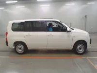 Toyota PROBOX лот № 30305 оценка R  с аукциона в Японии 2