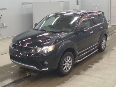 Mitsubishi OUTLANDER  с аукциона в Японии