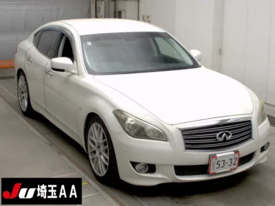 Nissan FUGA  с аукциона в Японии