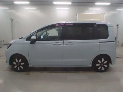 Honda FREED  с аукциона в Японии