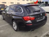 BMW 5-Series лот № 2099 оценка 4  с аукциона в Японии 1