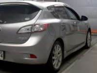 Mazda AXELA лот № 17070 оценка 3.5  с аукциона в Японии 3