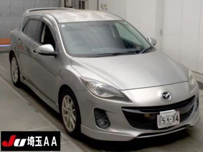 Mazda AXELA  с аукциона в Японии