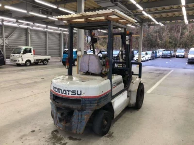 KOMATSU FORKLIFT