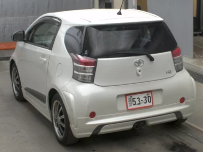 Toyota IQ