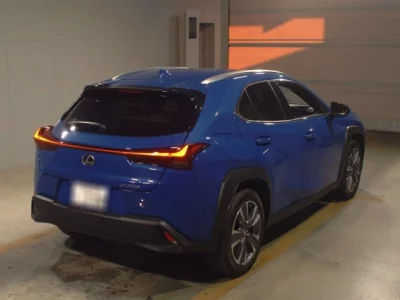 Lexus UX  с аукциона в Японии