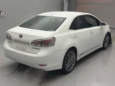 Lexus HS