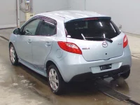 Mazda DEMIO лот № 5536 оценка 3  с аукциона в Японии 5