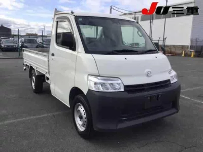 Mazda BONGO  с аукциона в Японии