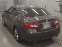 Nissan FUGA лот № 30395 оценка 3.5  с аукциона в Японии 5