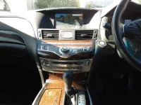 Nissan FUGA лот № 30395 оценка 3.5  с аукциона в Японии 8