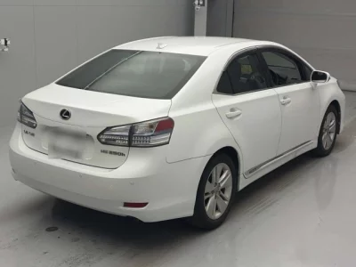 Lexus HS