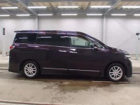 Nissan ELGRAND лот № 5552 оценка 3.5  с аукциона в Японии 2