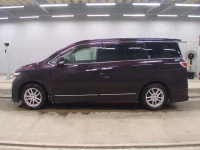 Nissan ELGRAND лот № 5552 оценка 3.5  с аукциона в Японии 3