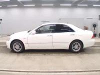 Toyota CROWN лот № 5556 оценка 4  с аукциона в Японии 3