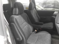 Toyota VOXY лот № 30405 оценка R  с аукциона в Японии 9