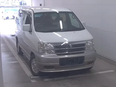 Nissan ELGRAND  с аукциона в Японии