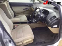 Honda CIVIC лот № 2146 оценка R  с аукциона в Японии 3