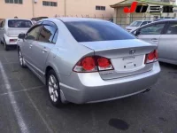 Honda CIVIC лот № 2146 оценка R  с аукциона в Японии 1