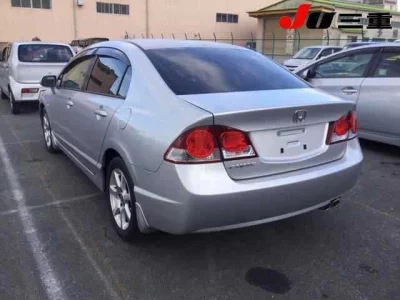 Honda CIVIC  с аукциона в Японии
