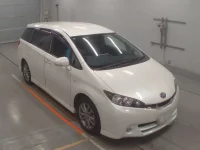 Toyota WISH лот № 30435 оценка 4  с аукциона в Японии 4