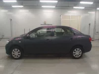 Toyota COROLLA AXIO лот № 30444 оценка 4  с аукциона в Японии 3