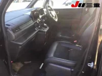 Honda STEP WAGON лот № 2155 оценка 4.5  с аукциона в Японии 2