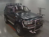 Toyota LAND CRUISER лот № 30448 оценка 3  с аукциона в Японии 4