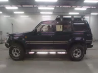 Toyota LAND CRUISER лот № 30448 оценка 3  с аукциона в Японии 3