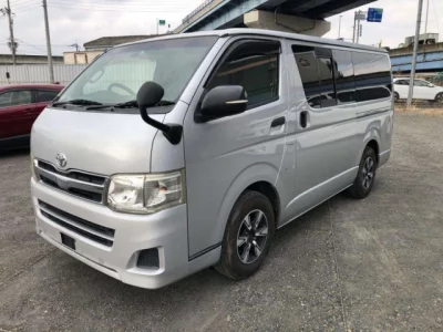 Toyota REGIUS ACE VAN