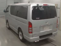 Toyota HIACE VAN лот № 30473 оценка 3.5  с аукциона в Японии 5