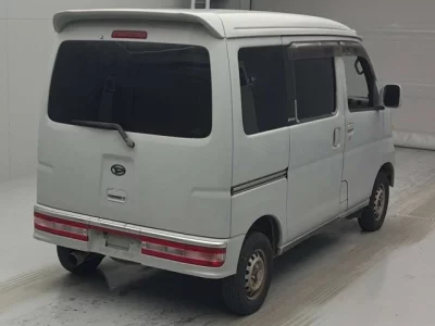 Daihatsu Atrai Wagon