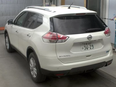 Nissan X-TRAIL