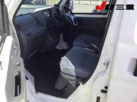 Daihatsu HIJET VAN лот № 515 оценка 3.5  с аукциона в Японии 2