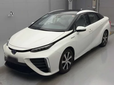 Toyota MIRAI  с аукциона в Японии