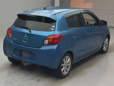 Mitsubishi MIRAGE  с аукциона в Японии