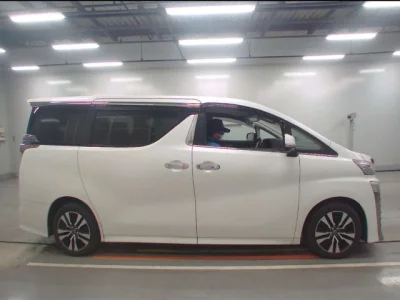 Toyota VELLFIRE  с аукциона в Японии
