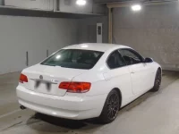 BMW 3-Series лот № 75025 оценка 4  с аукциона в Японии 1
