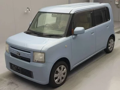 Toyota PIXIS SPACE  с аукциона в Японии